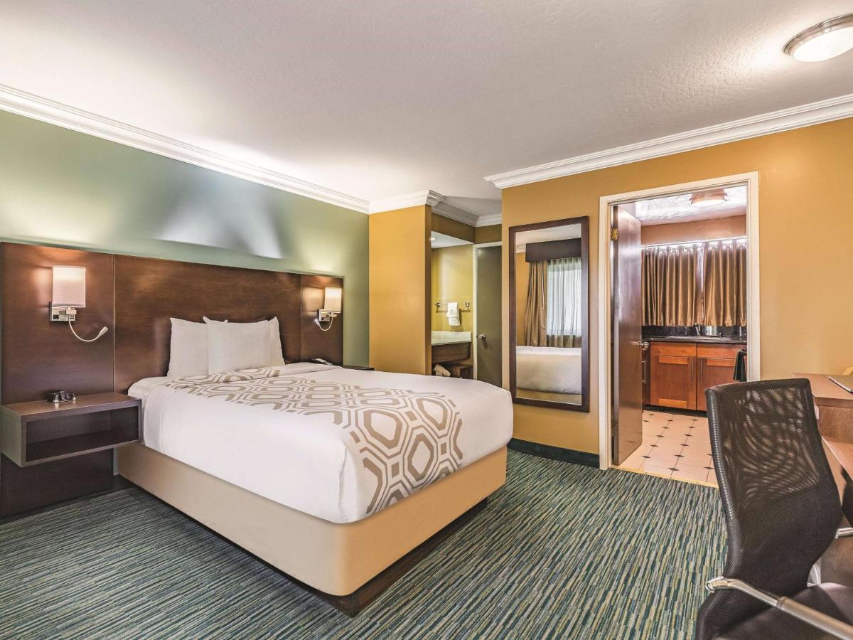La Quinta By Wyndham San Francisco Airport West Ξενοδοχείο Millbrae Εξωτερικό φωτογραφία